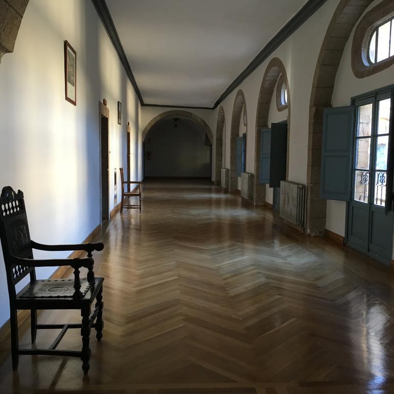 San Nicolas El Real Villafranca Del Bierzo Luaran gambar