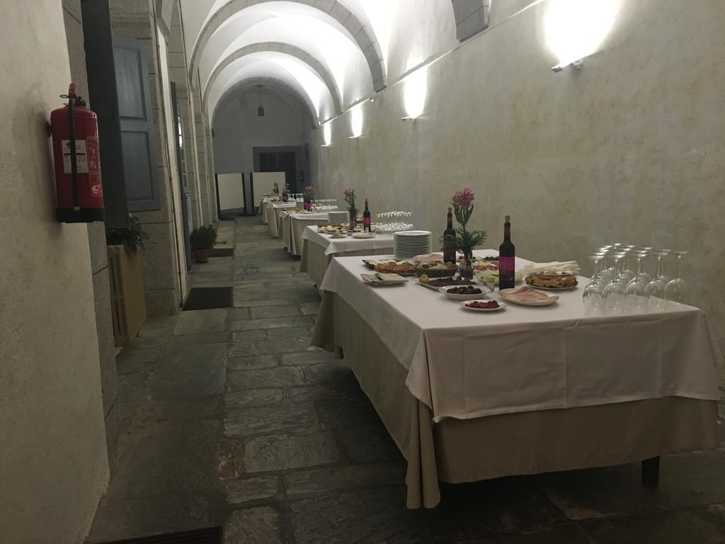 San Nicolas El Real Villafranca Del Bierzo Luaran gambar